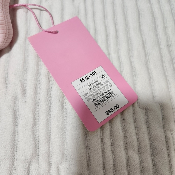 Swimsuit - Picture 2 of 4